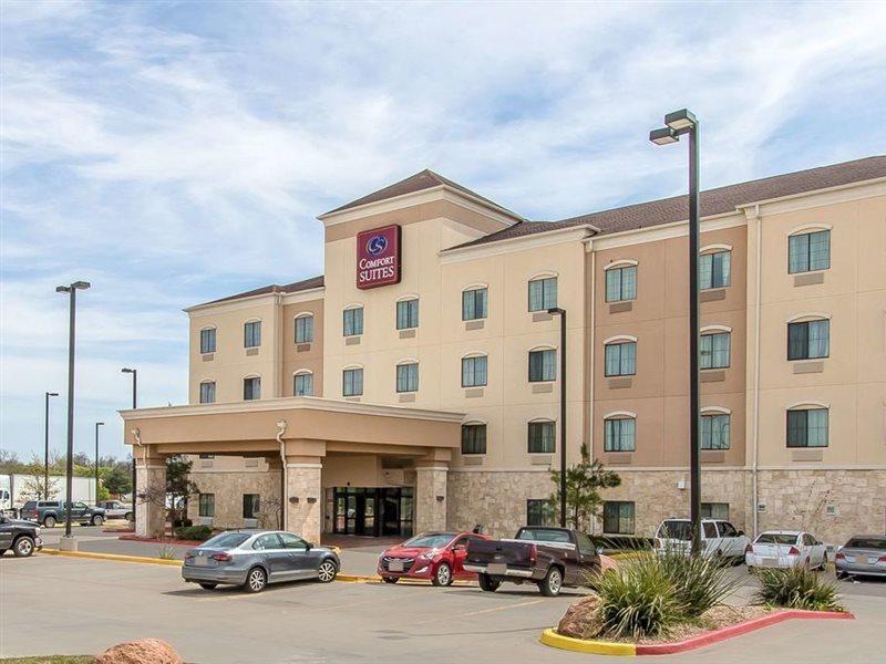 Comfort Suites Lawton Near Fort Sill מראה חיצוני תמונה